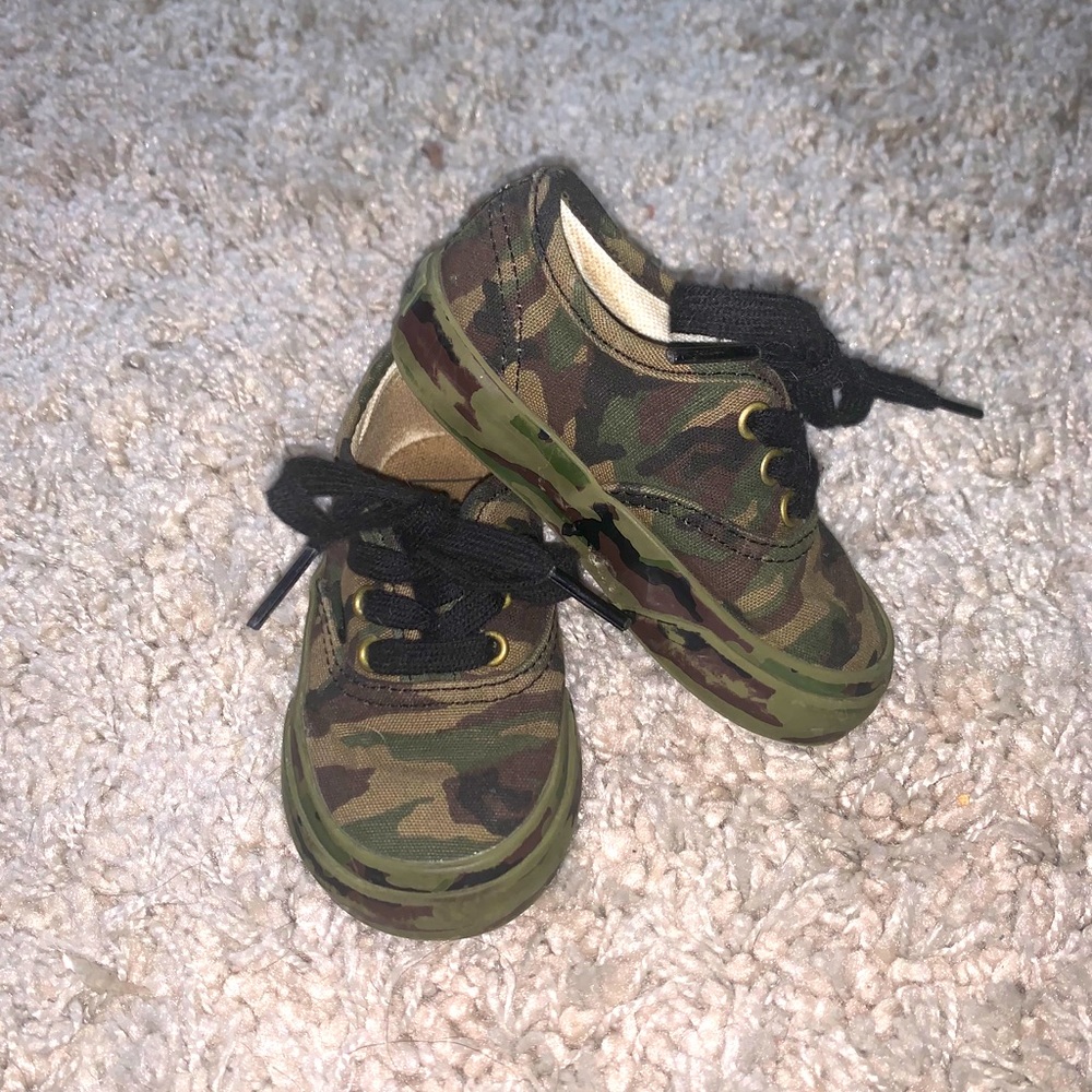 Vans Toddler Authentic (Mono Print) Camo Sneakers